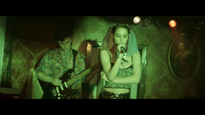 Zehn (Für Natascha und Olga)