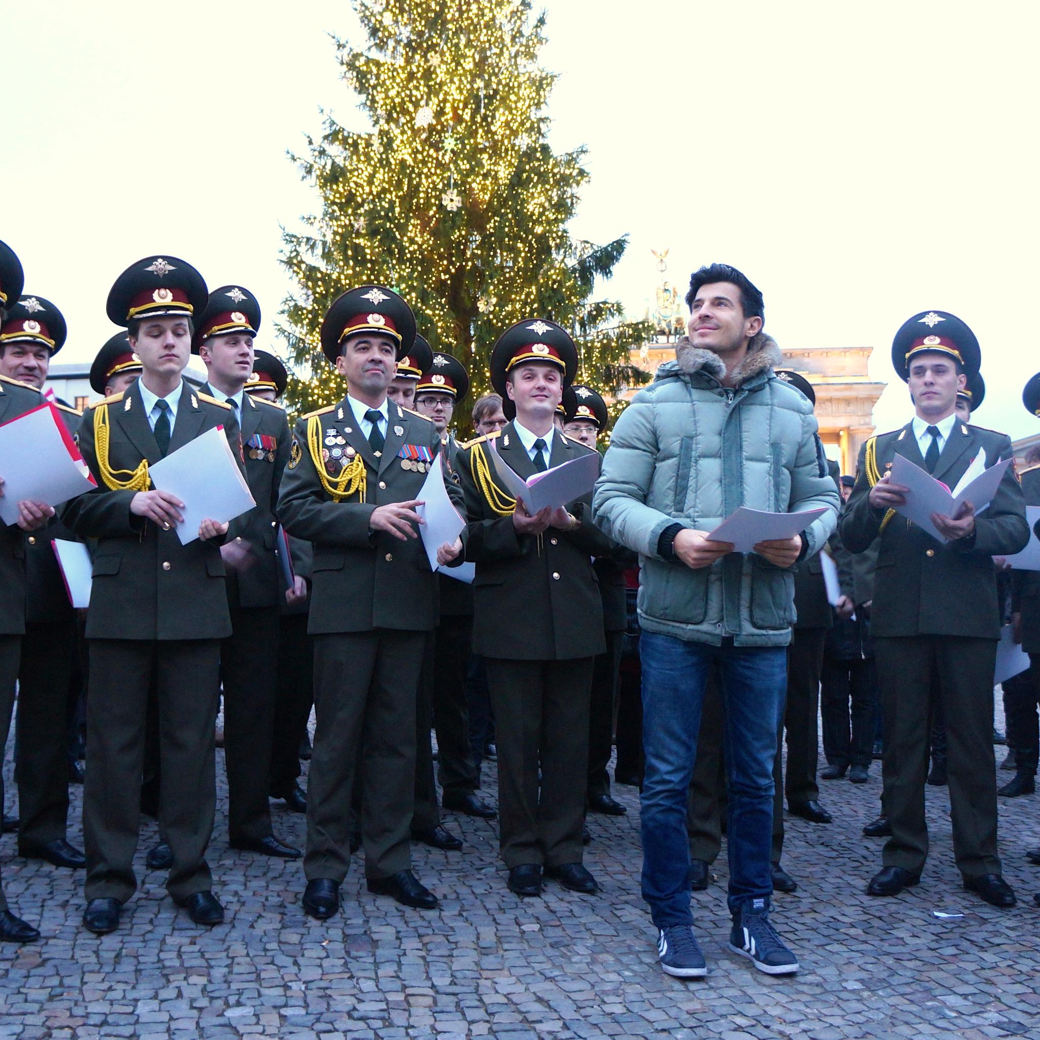 The Red Army Choir & Vincent Niclo