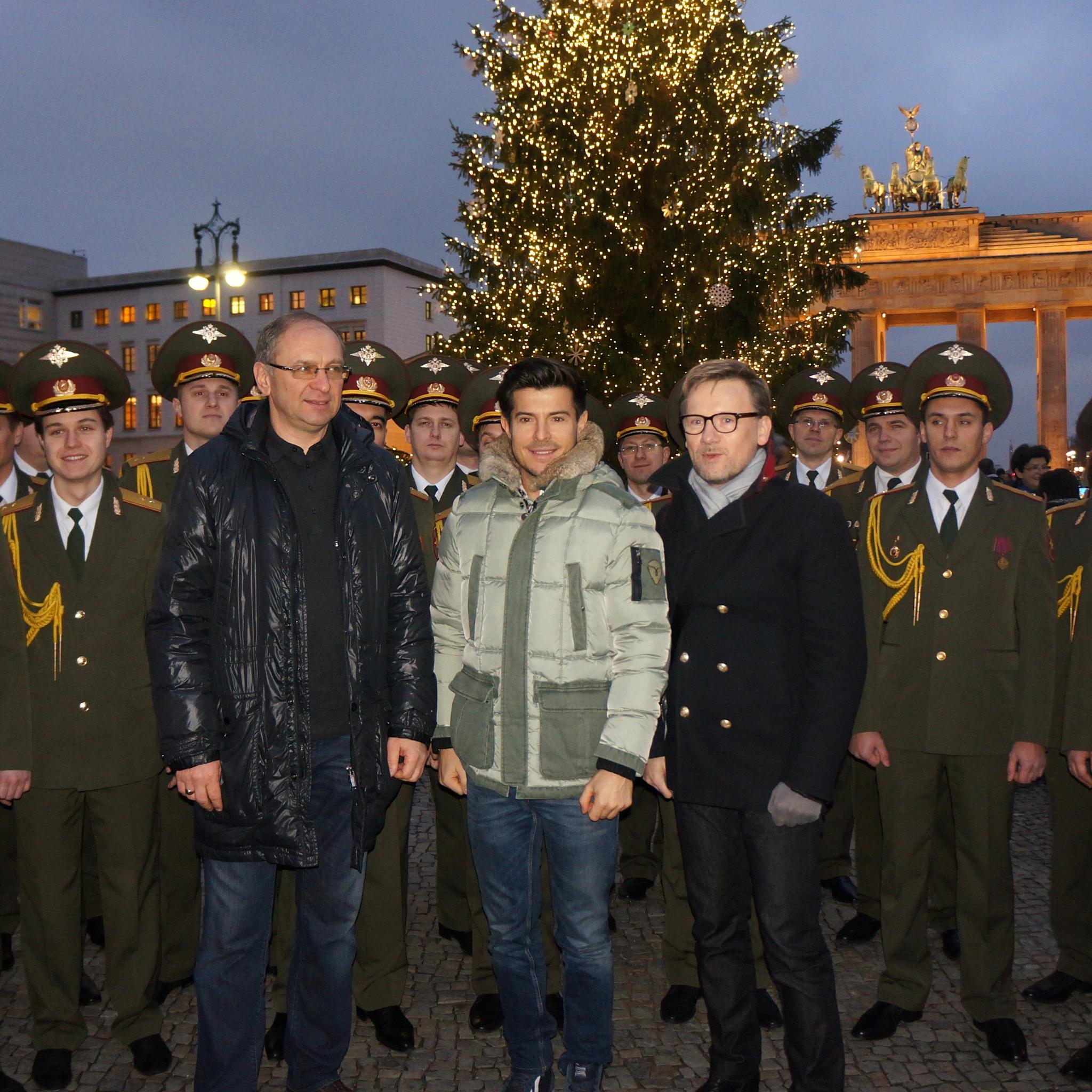 The Red Army Choir & Vincent Niclo