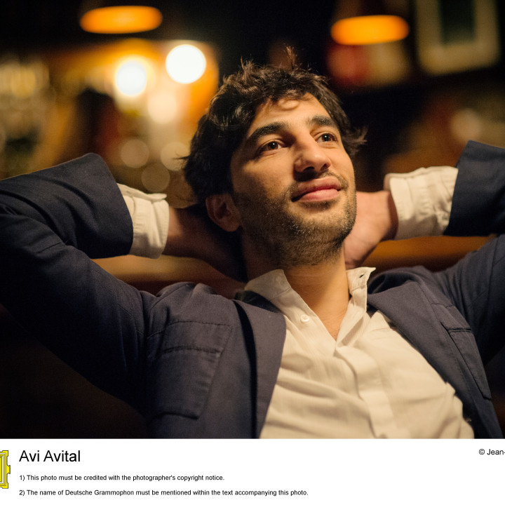 Avi Avital – Between Worlds