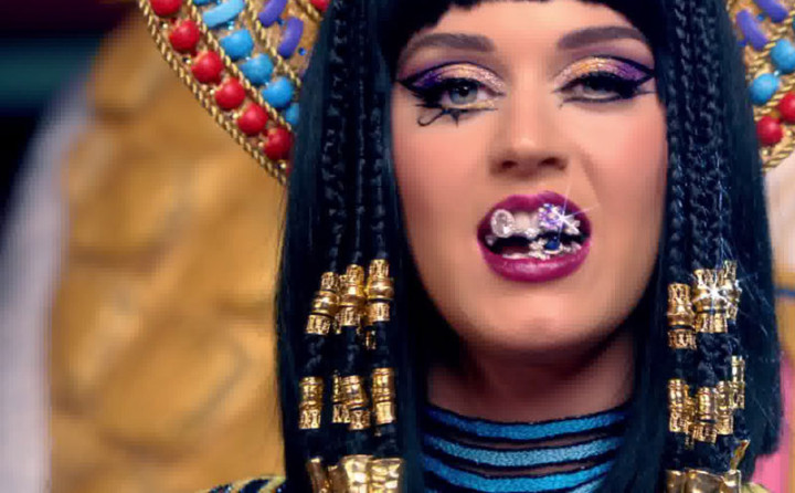 Dark Horse (Teaser)