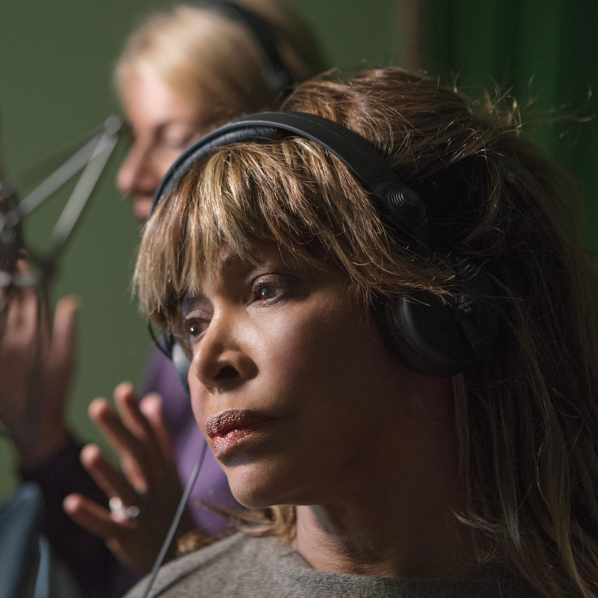 Tina Turner, Regula Curti - Beyond