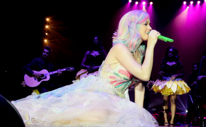 Prismatic World Tour