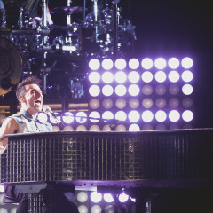 Hedley Live 6