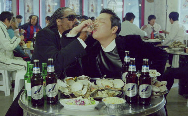 Hangover feat. Snoop Dogg