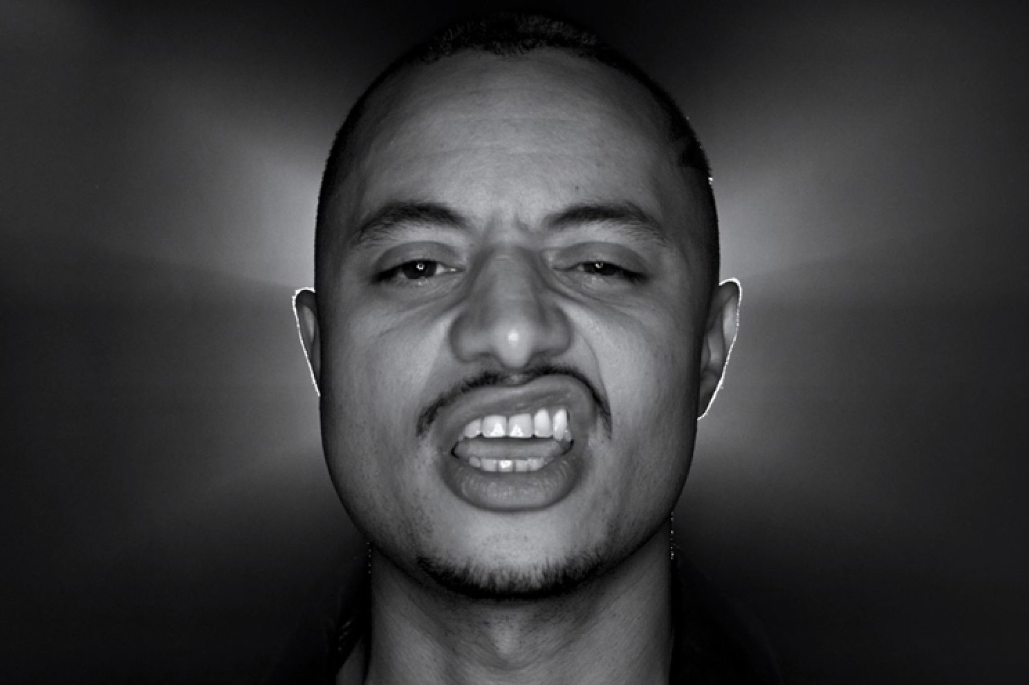 José James aus dem Video zur Single "EveryLittleThing"