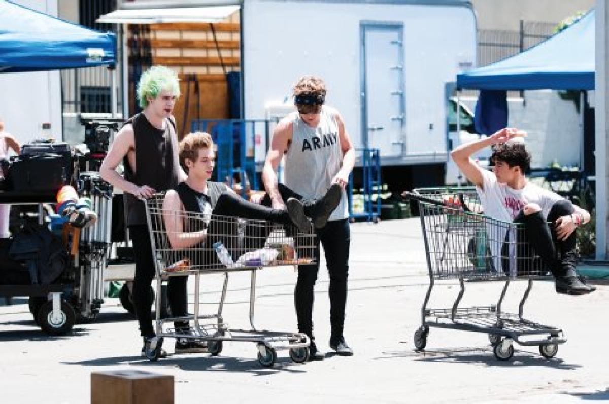 5 Seconds Of Summer - Amnesia Behind The Scenes