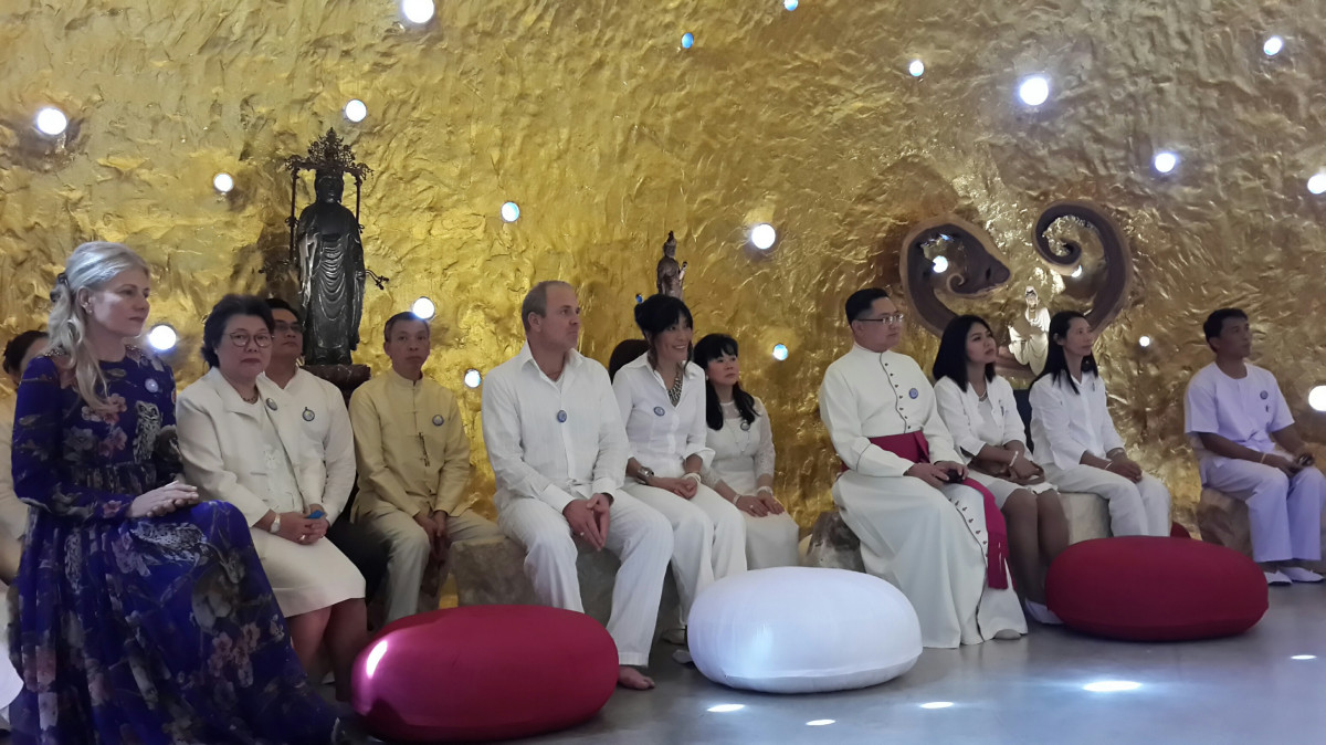 Award Verleihung im TARA Tempel