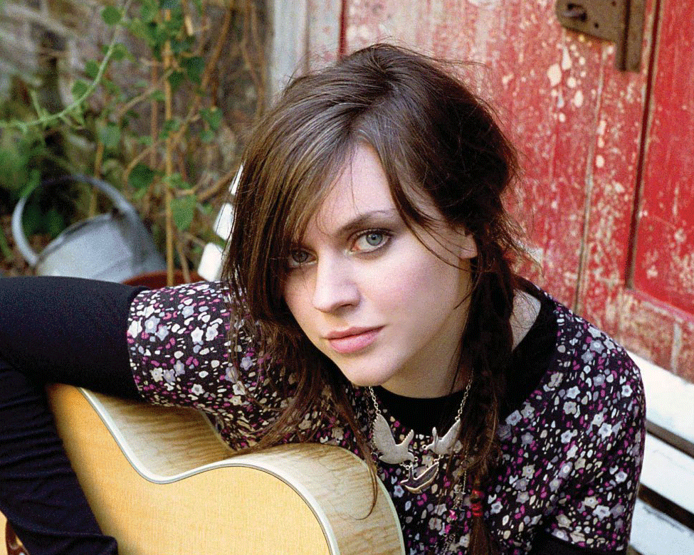 Amy macdonald this is the life перевод. Amy MACDONALD. Amy MACDONALD сейчас. Amy MACDONALD 2023. Эми Макдональд фото.