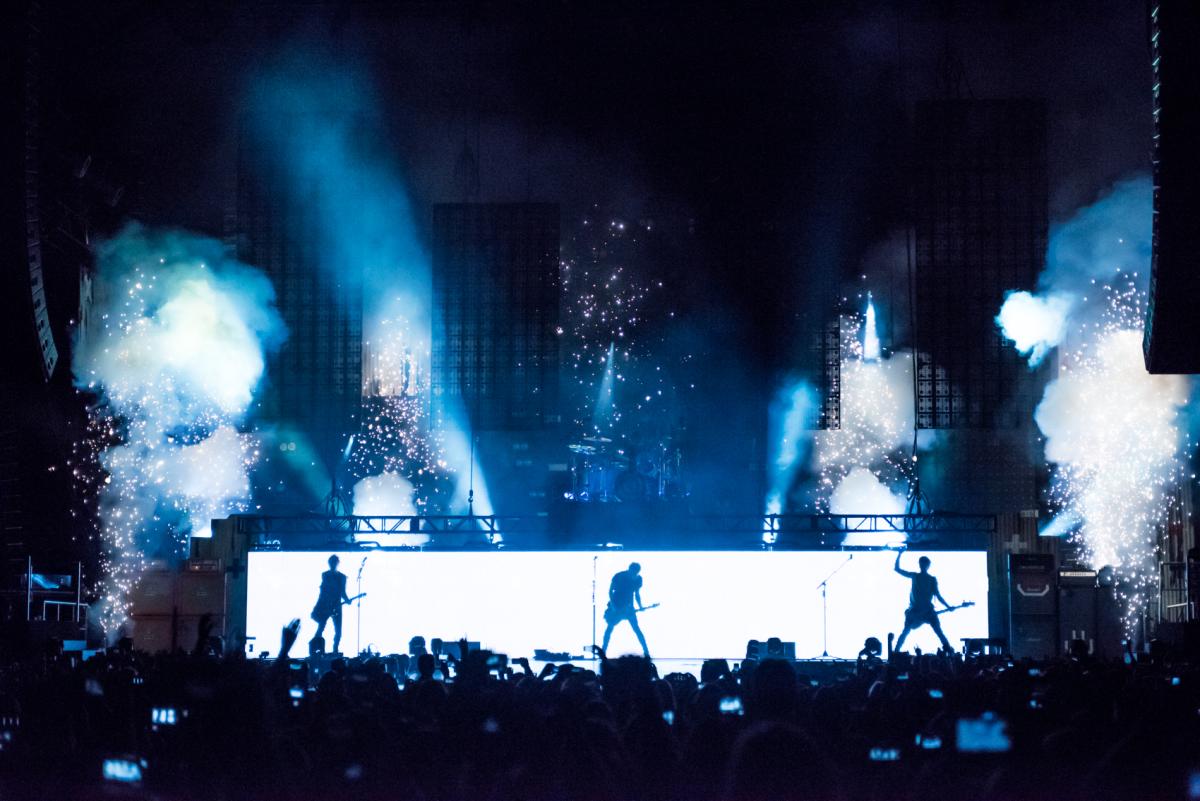 5 Seconds Of Summer - Live at L.A. Forum 2014