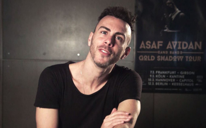 Over My Head (Song-Besprechung)