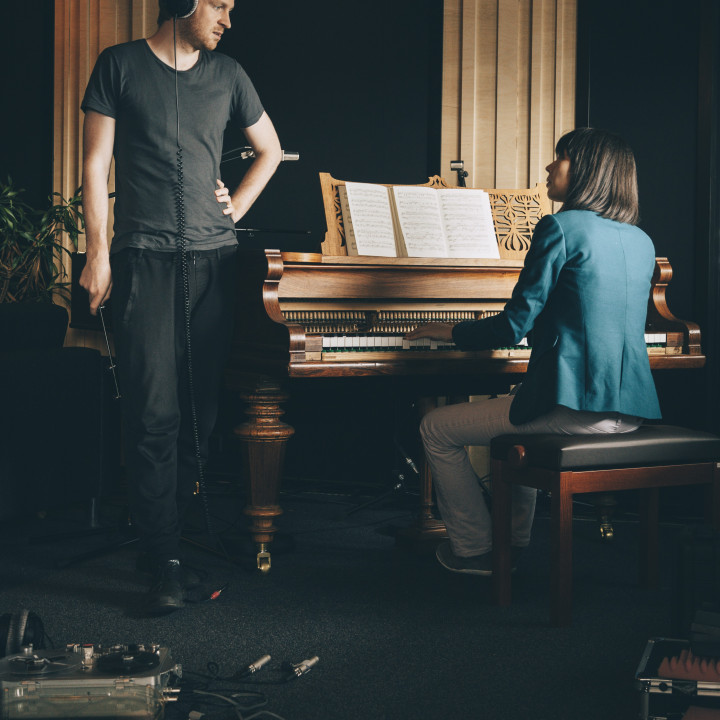 Ólafur Arnalds & Alice Sara Ott – The Chopin Project