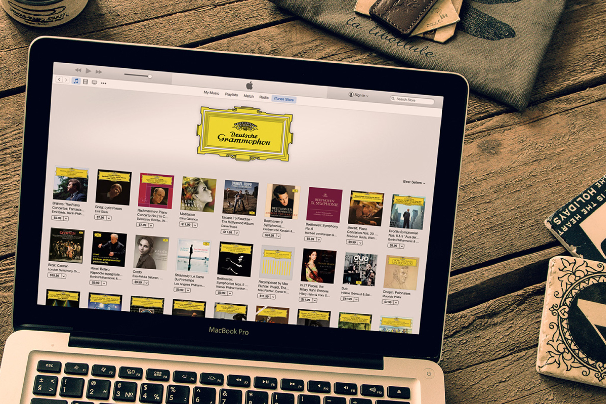 Yellow Room bei iTunes