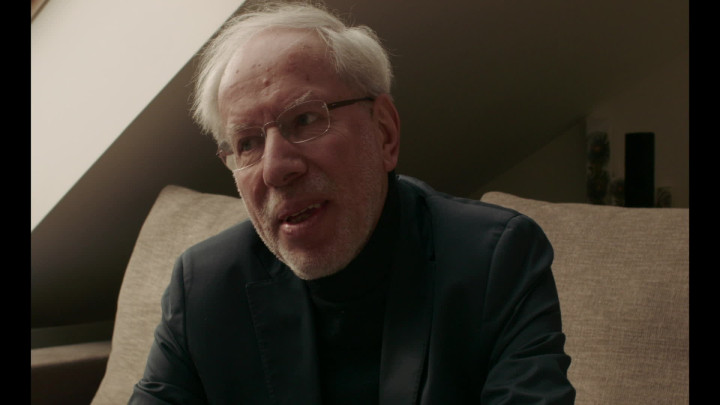 New Seasons (englischer Trailer)