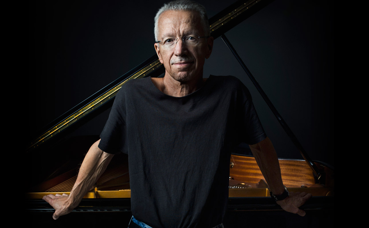 Keith Jarrett | News | Musik als einziger Freund: Wie Keith Jarrett ...
