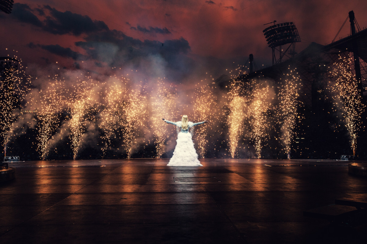 Helene Fischer Pressebild "Farbenspiel Live - Die Stadion-Tournee" 2015