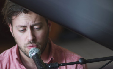 Little Danger (Akustik Version)