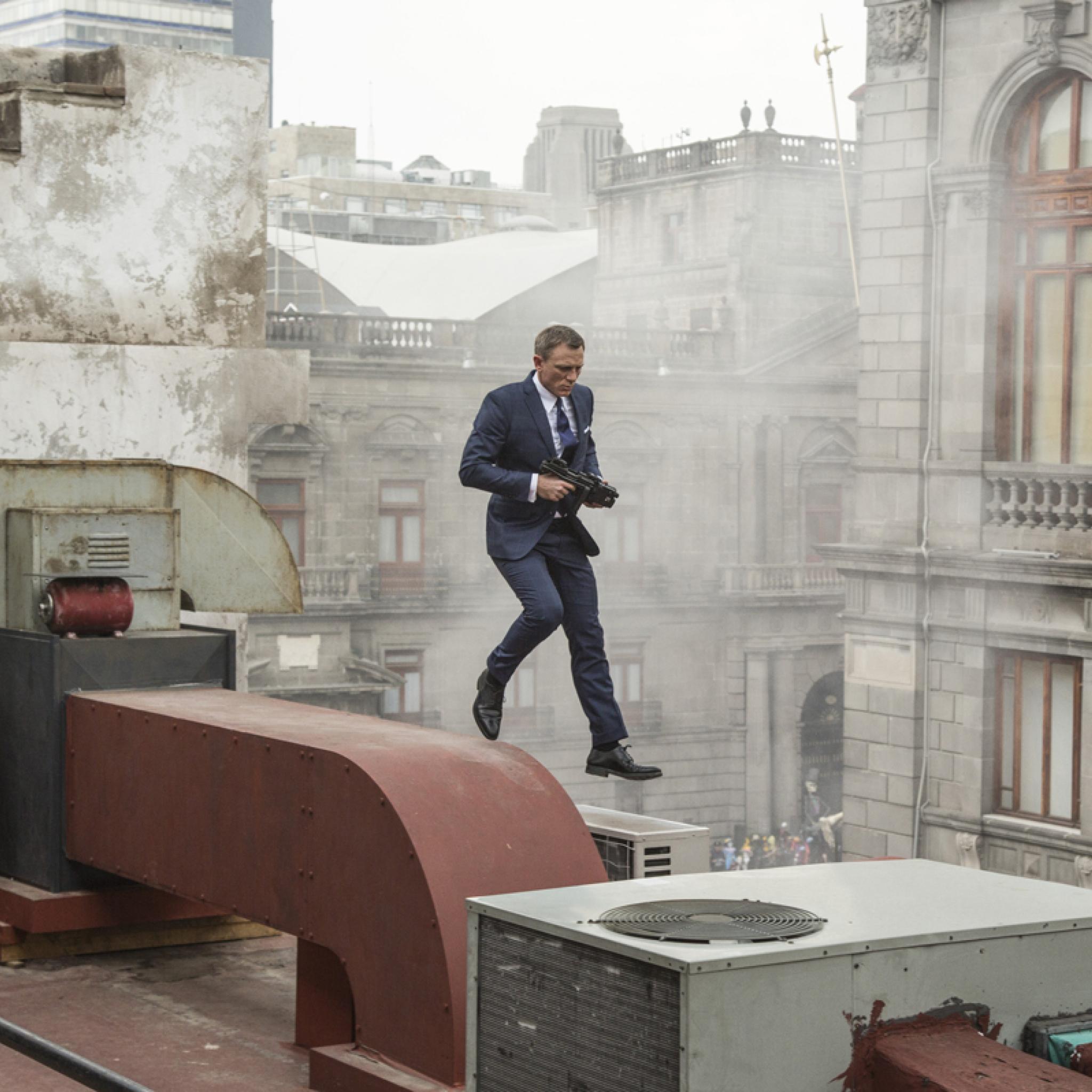 Daniel Craig