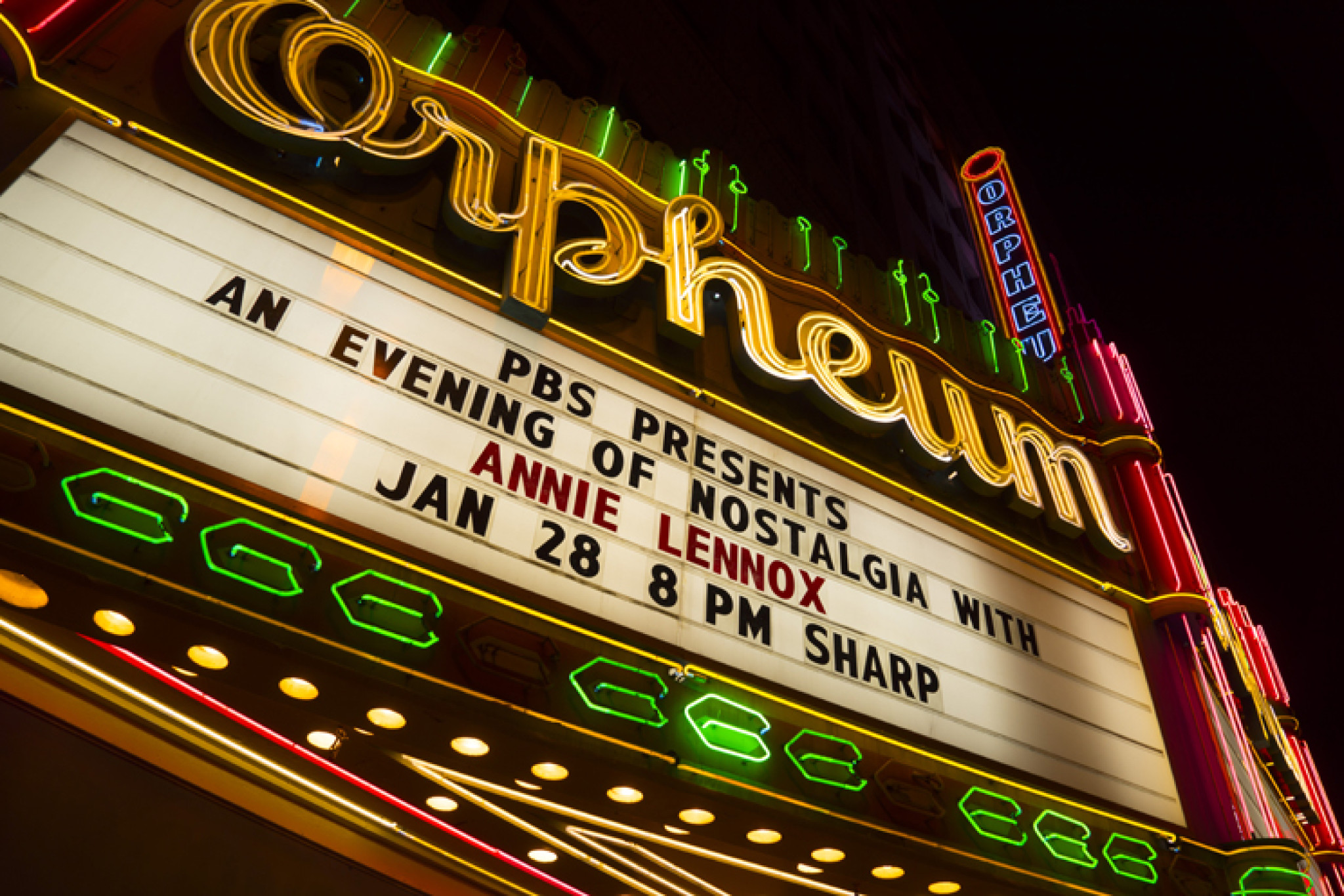 Klassiker statt Knaller - Silvester-Konzert mit Annie Lennox
