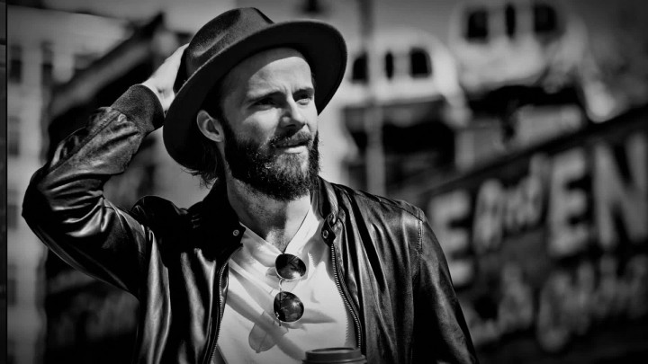 Restless Heart (Lyric Video)