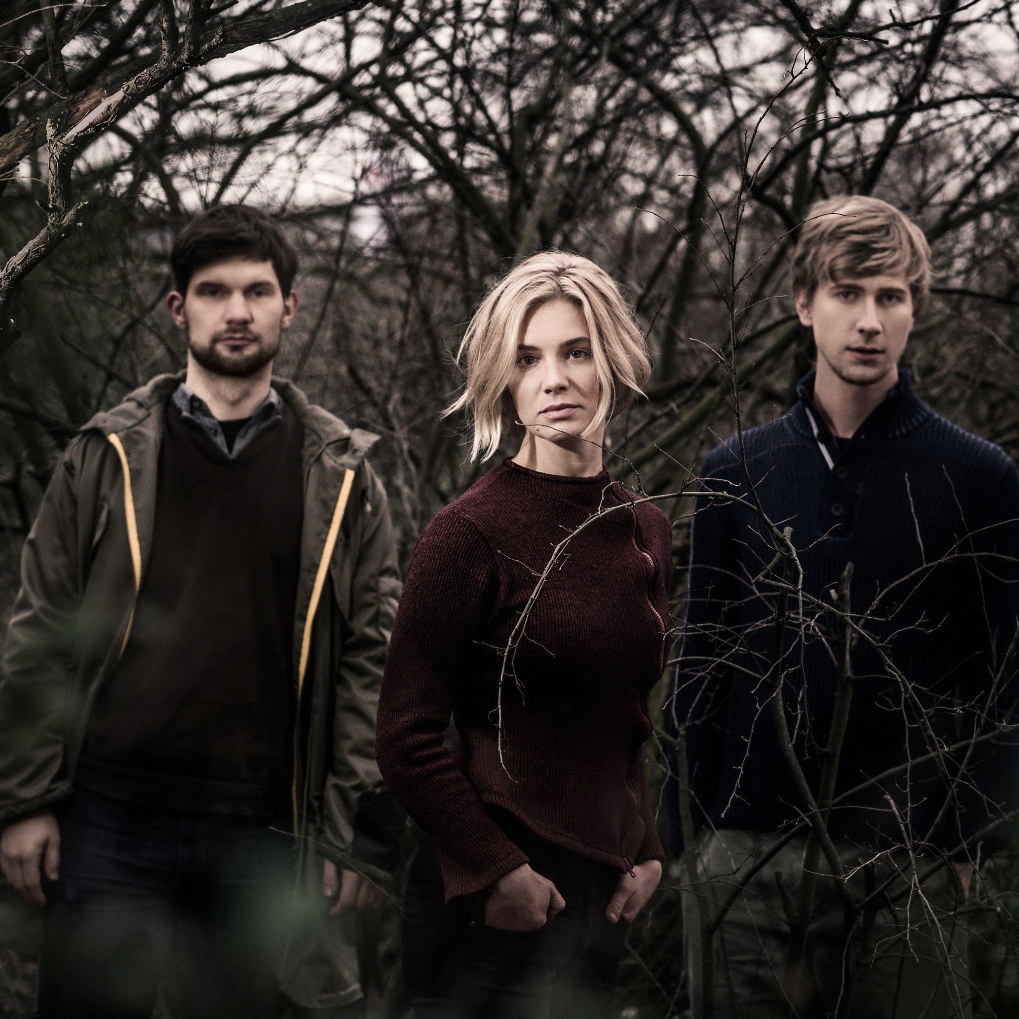 Julia Kadel Trio - Über Und Unter - 2016