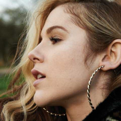 Katy B 2016