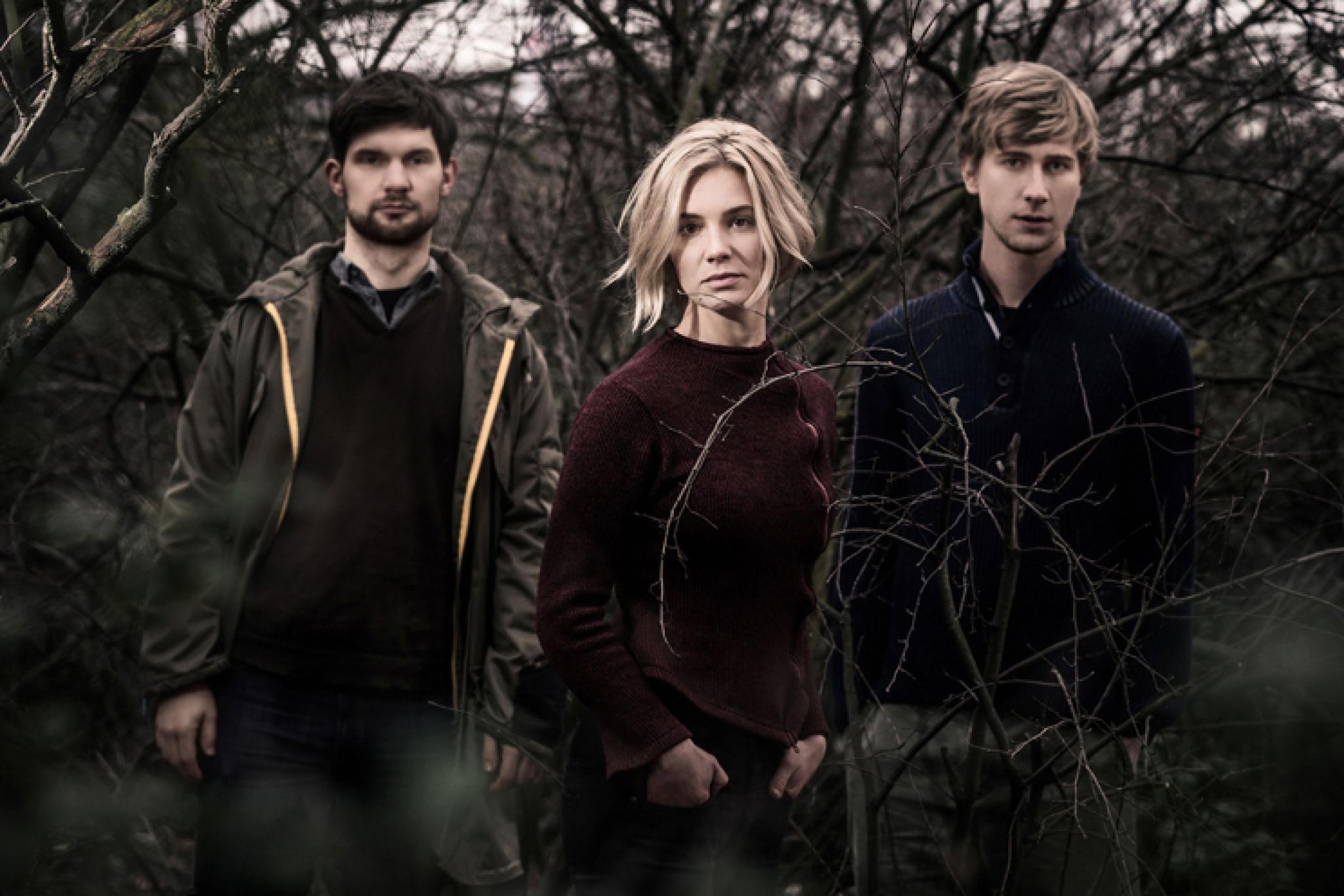 Horizonterweiterungen - Julia Kadel Trio auf Klangsuche