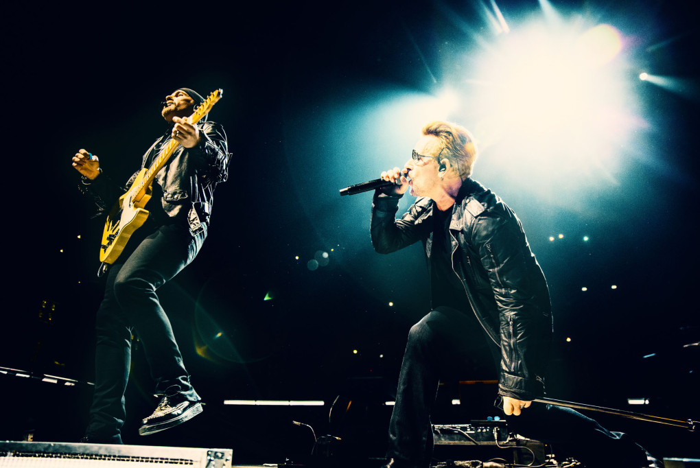 U2 "iNNOCENCE + eXPERIENCE Live in Paris"