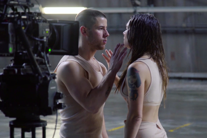 Close (Making Of)