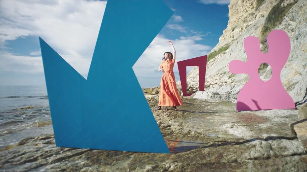Martin Solveig Video "Do It Right"