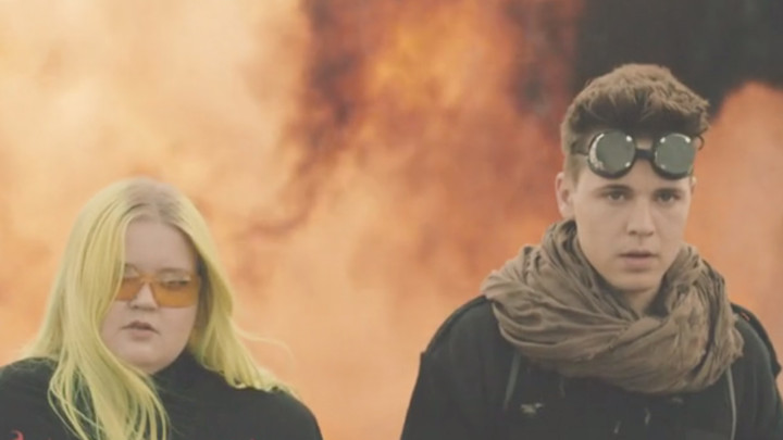 Bonfire (feat. ALMA)