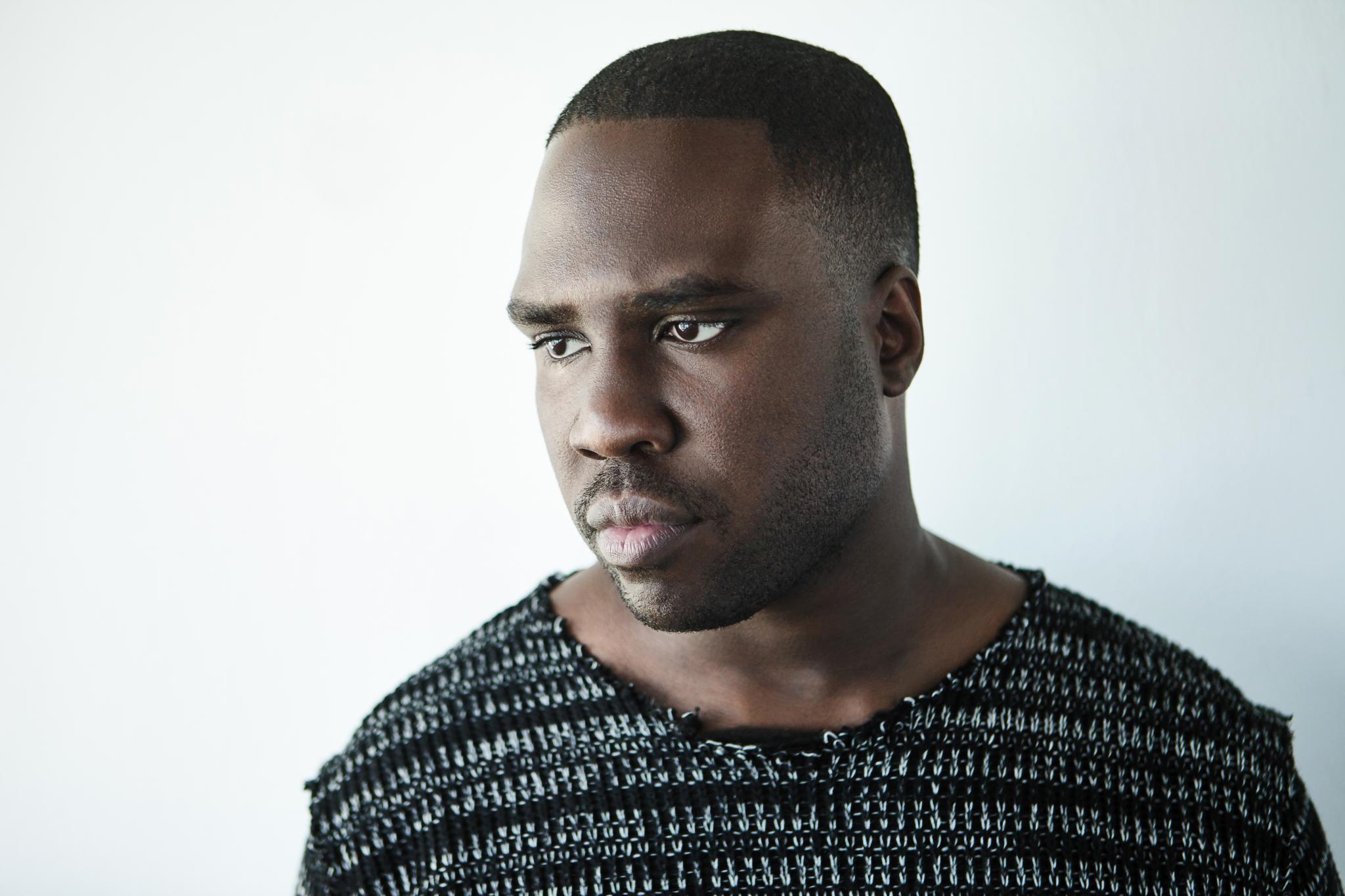 Der Alleskönner - Derrick Hodge brilliert als stilistisches und instrumentales Chamäleon