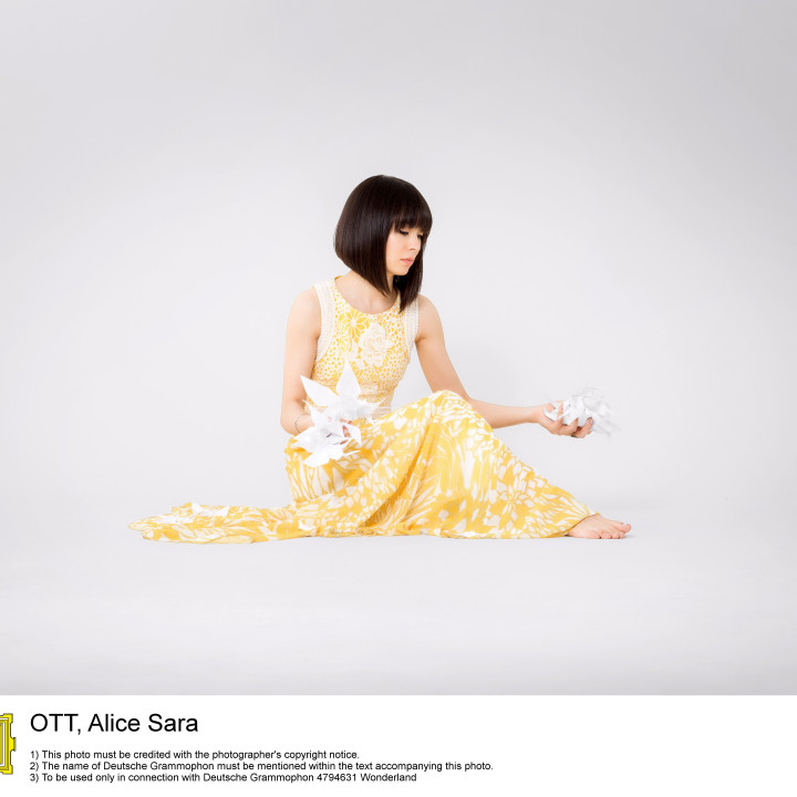 Alice Sara Ott – Wonderland