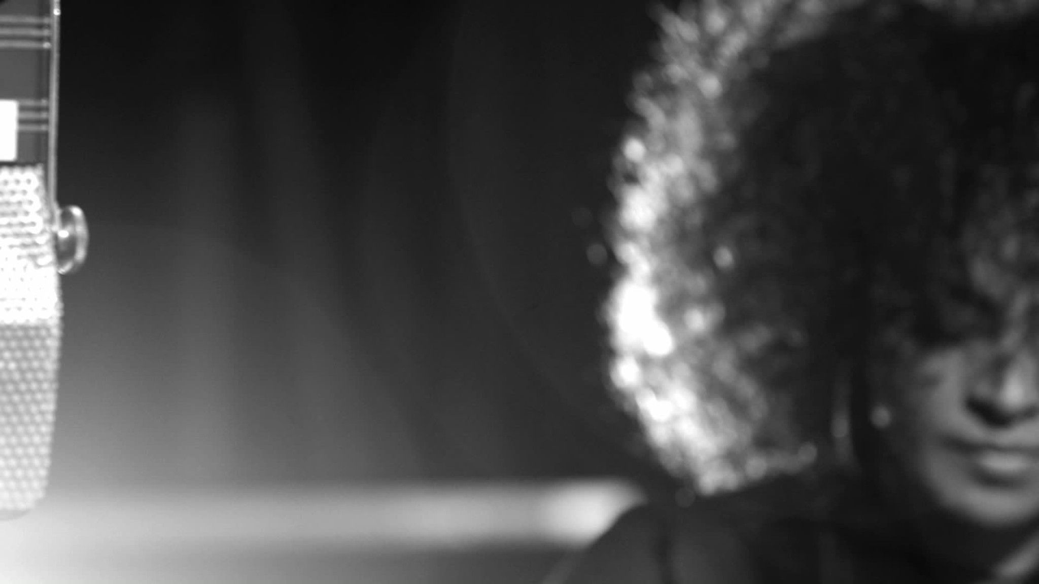 Rain Falling  (1 Mic, 1 Take)