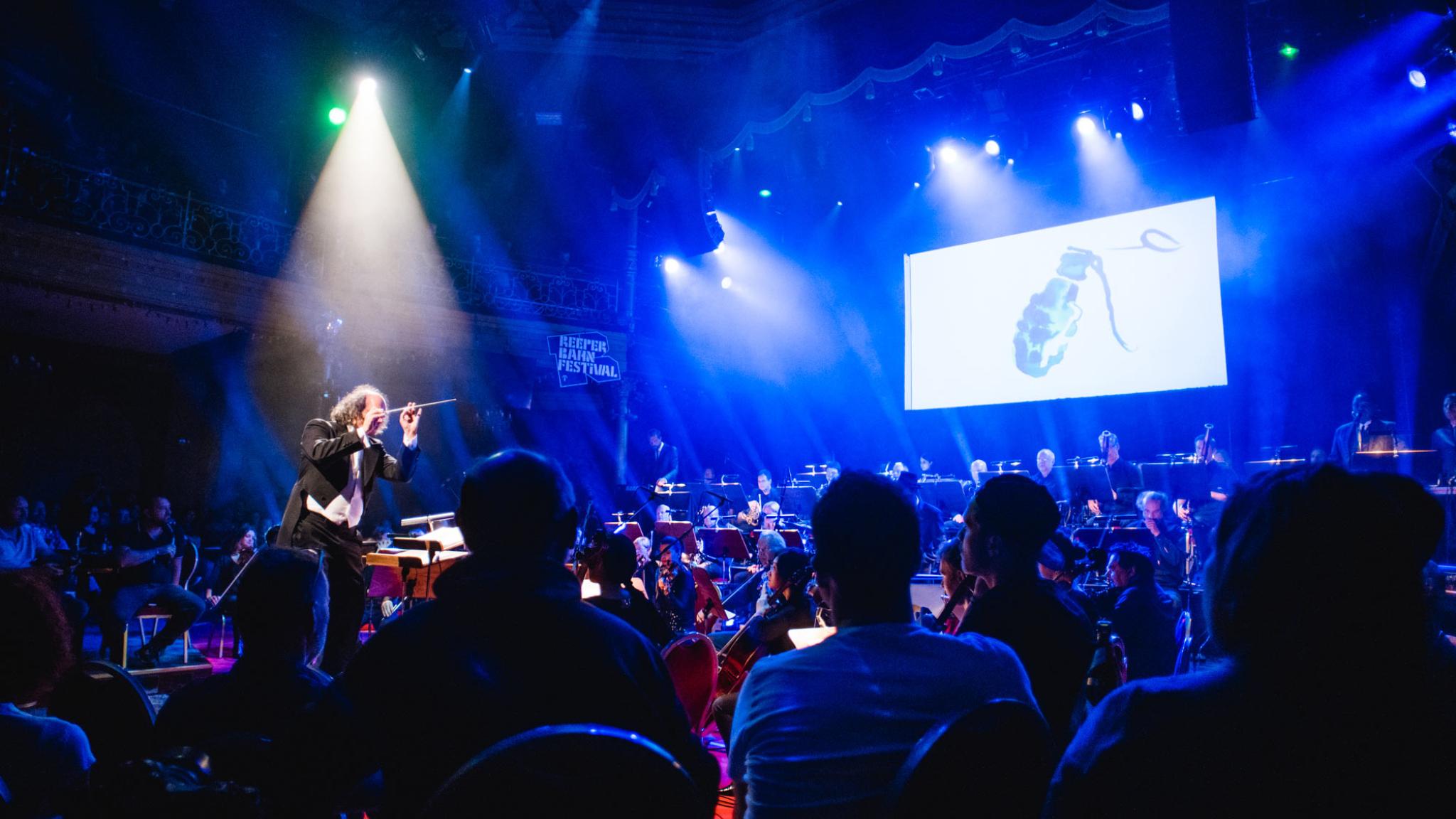 Matthias Arfmann presents Ballet Jeunesse live mit den Hamburger Symphonikern beim Reeperbahn Festival 2016