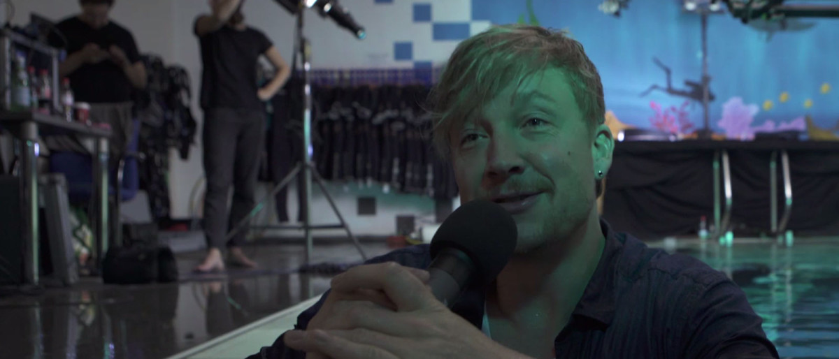 Prisoner in Paradise (Making Of)