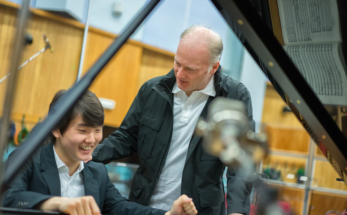 Seong-Jin Cho, Gianandrea Noseda