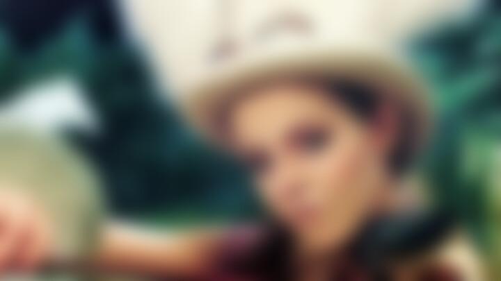 Hold My Heart feat. ZZ Ward