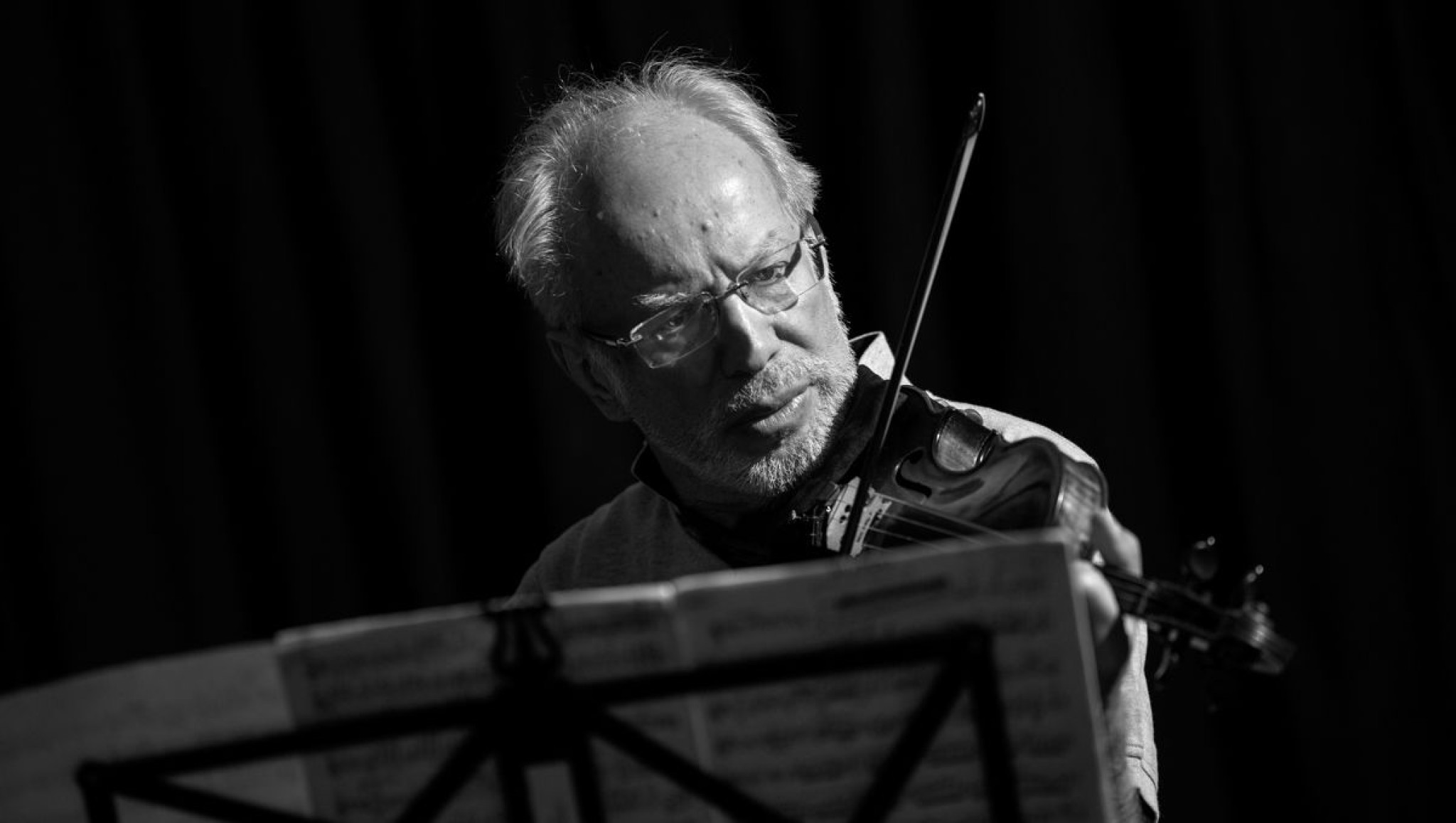 Melancholische Gelassenheit – Gidon Kremer spielt Mieczysław Weinberg