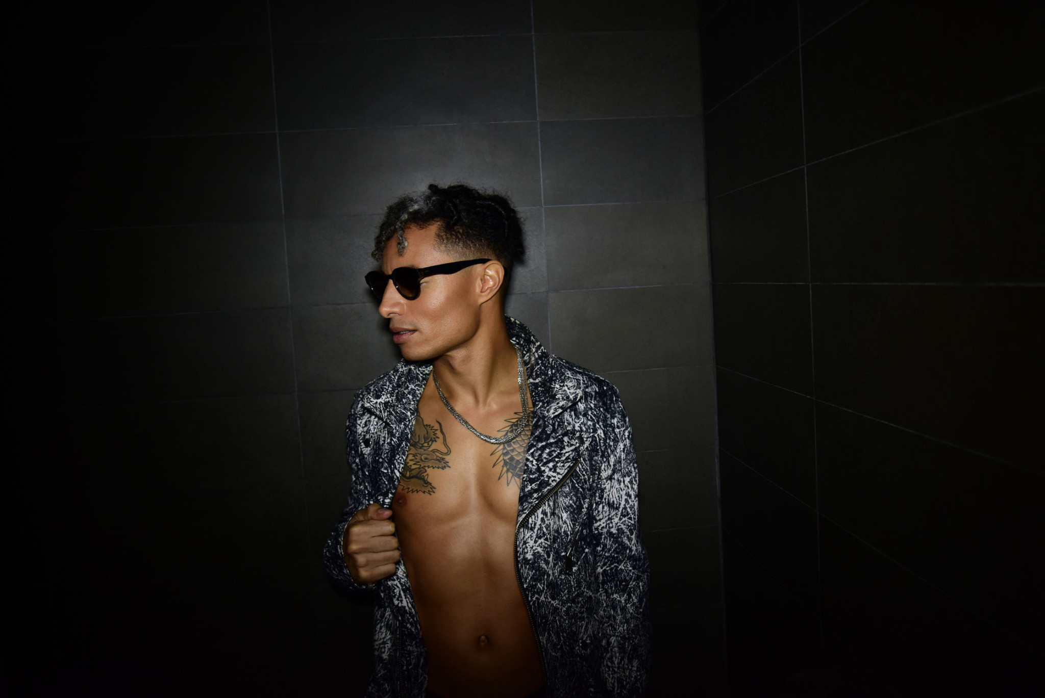 José James - Love In A Time Of Madness