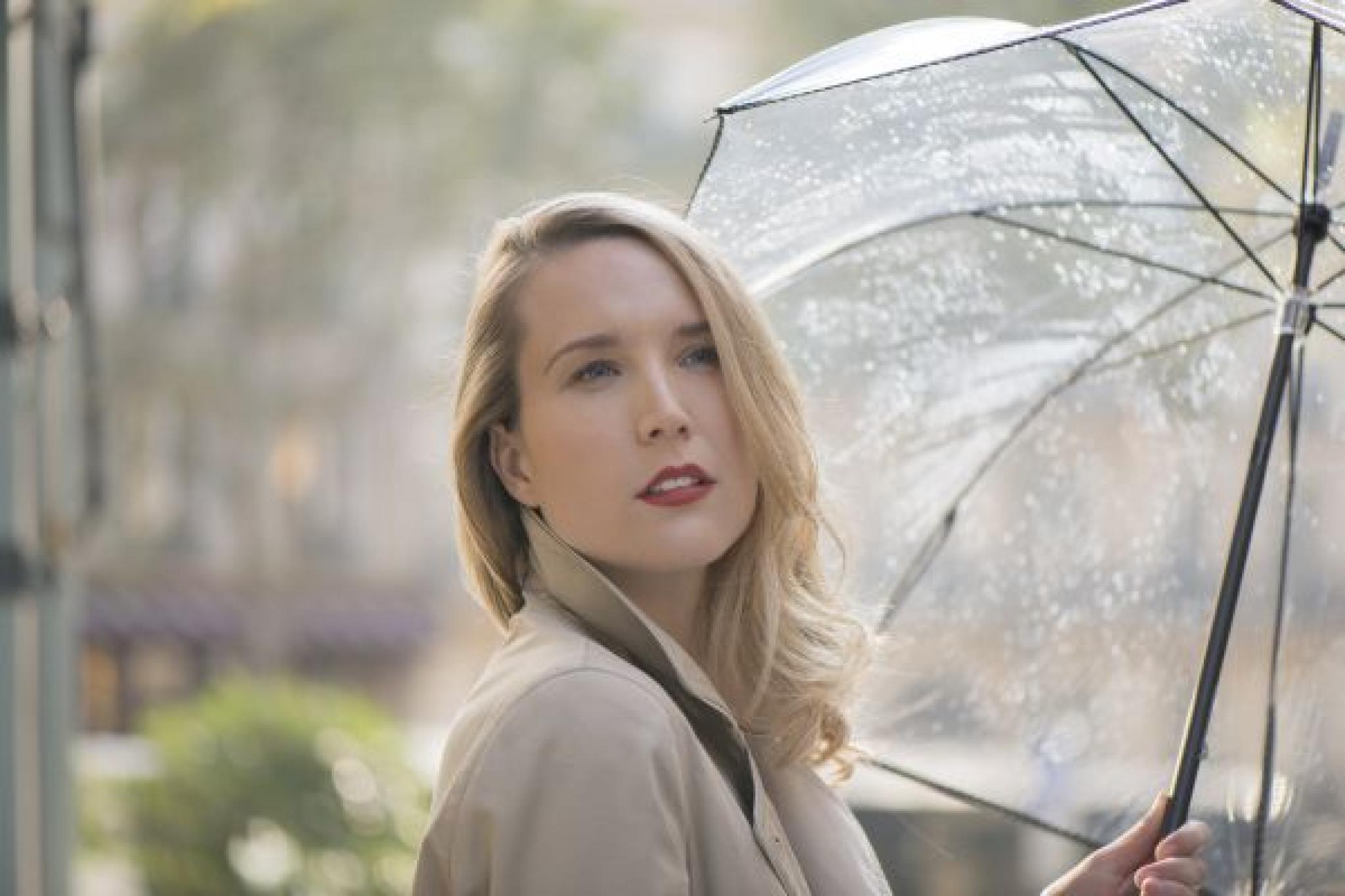 Paris im Regen, Deutschland im Mai - Sarah McKenzie kommt auf Tour