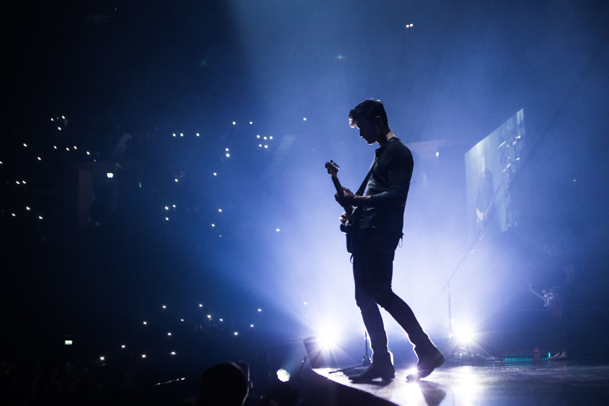 Shawn Mendes live 2017