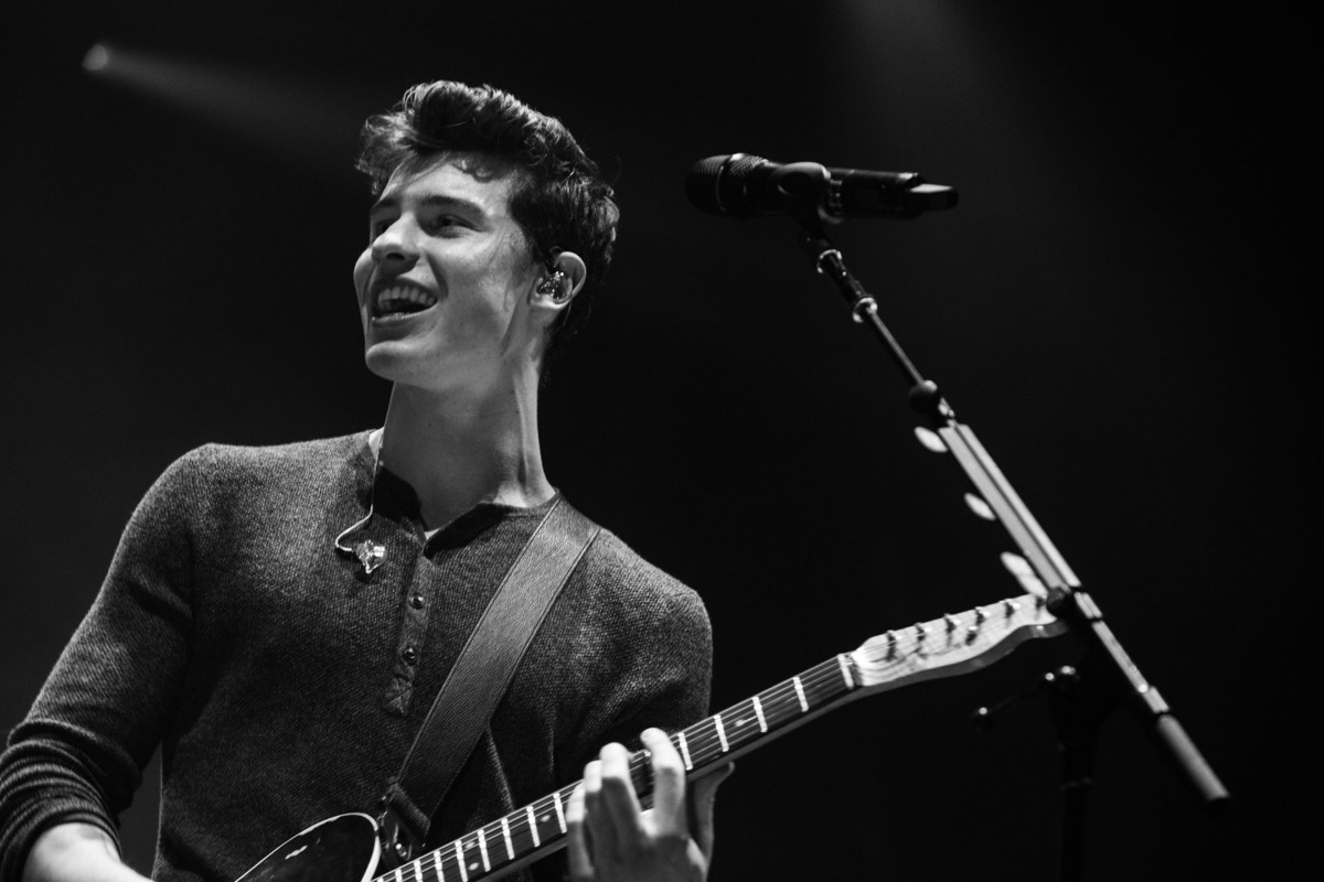 Shawn Mendes live 2017