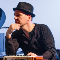 Arnold Kasar