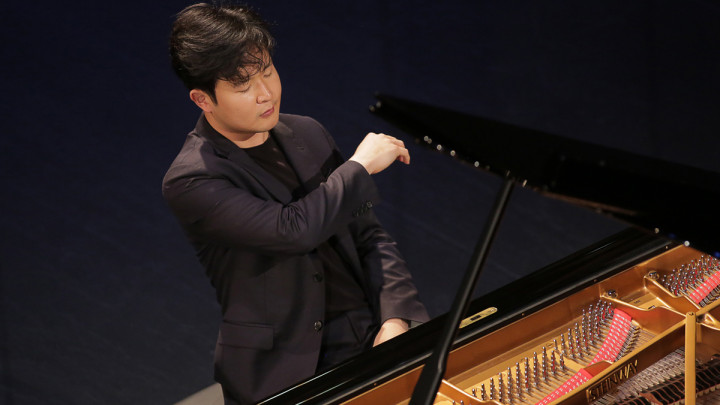 Yekwon Sunwoo