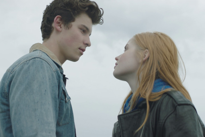 There's Nothing Holdin' Me Back