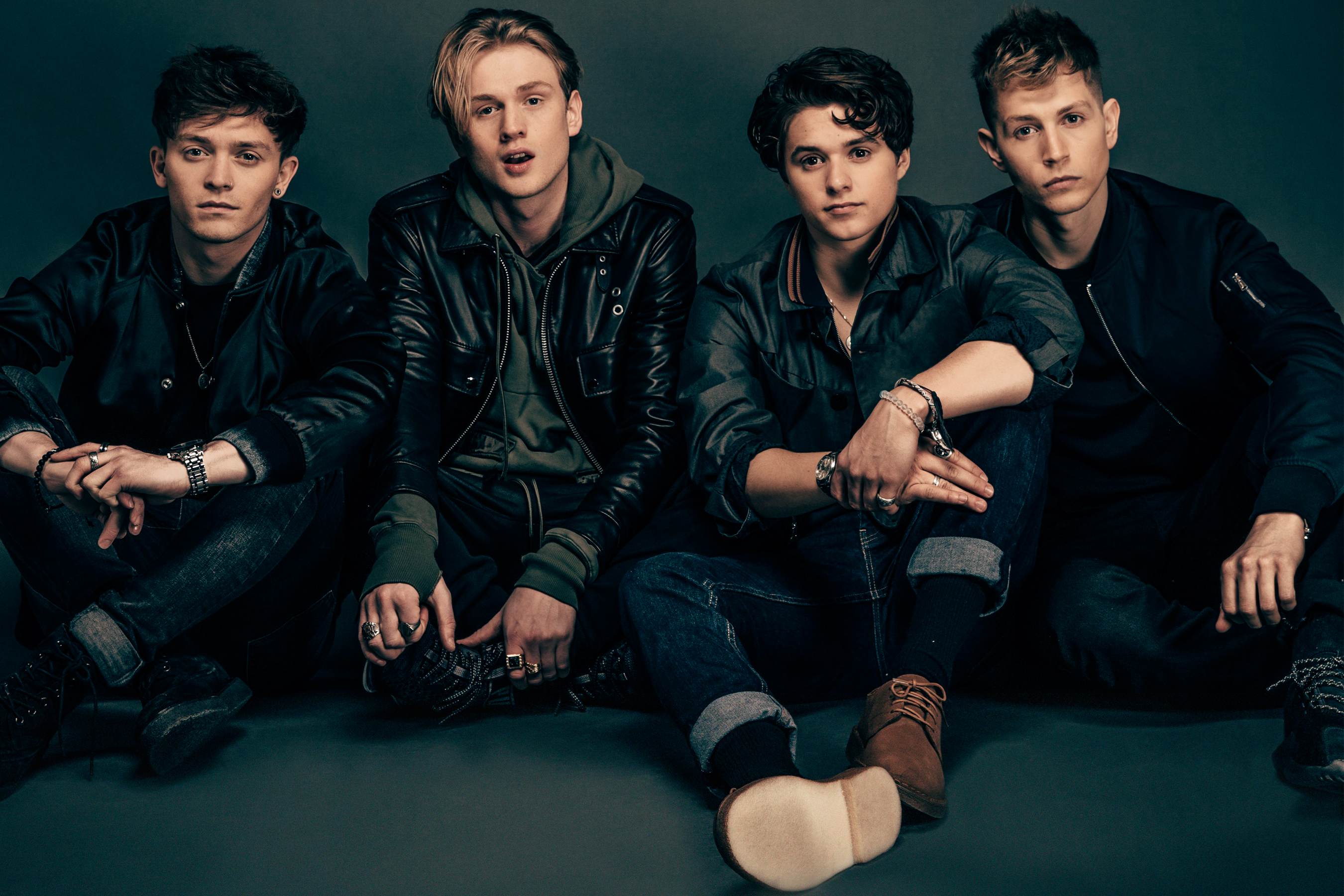 Песня вампир какая группа. Vamp. Вампс группа. The Vamps Британская группа. The Vamps фото группы.