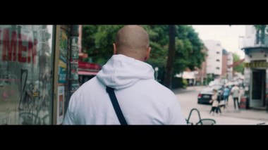 Mit den Jungz [ft. Gzuz, ft. Bonez MC, ft. LX]