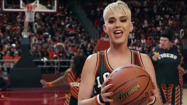 Swish Swish feat. Nicki Minaj