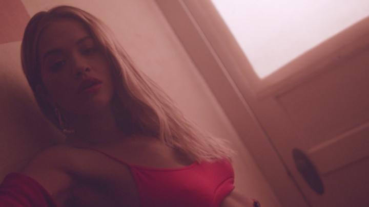 Lonely Together feat. Rita Ora